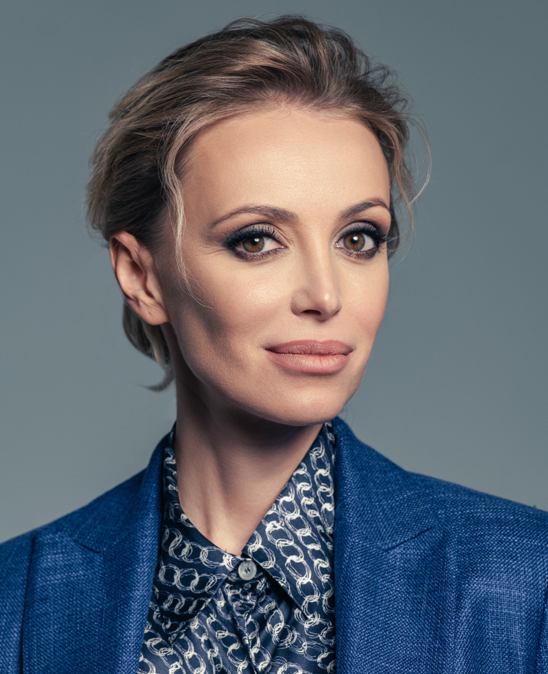 Алена Акимова